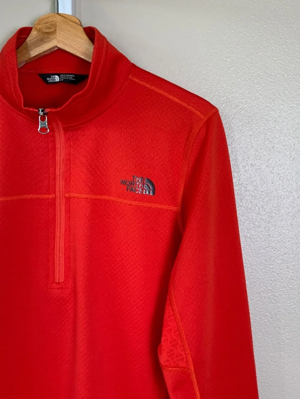 The North Face Half Zip Textured Performance Long Sleeve Pullover